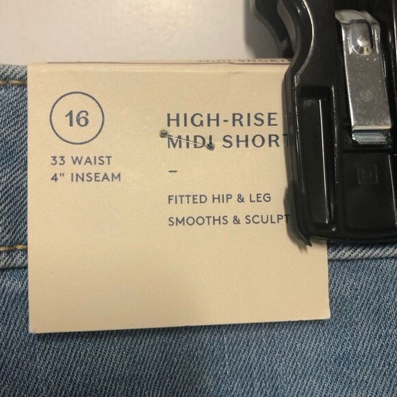 Universal Threads High Rise MIDI Jean Shorts NWT Size 16 - Picture 5 of 5